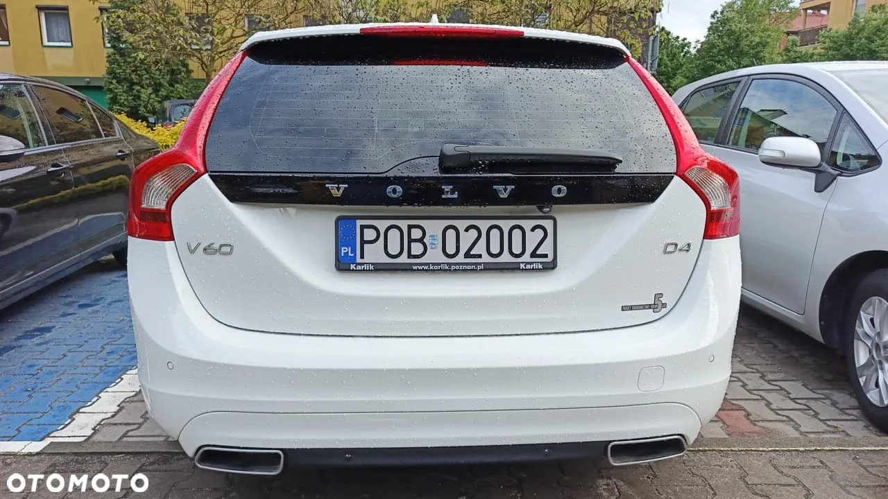 Volvo V60 D4 Drive-E Kinetic - 9