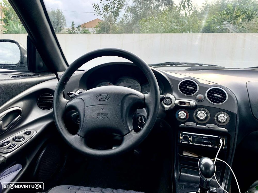 Hyundai Coupe 1.6 16V FX - 8