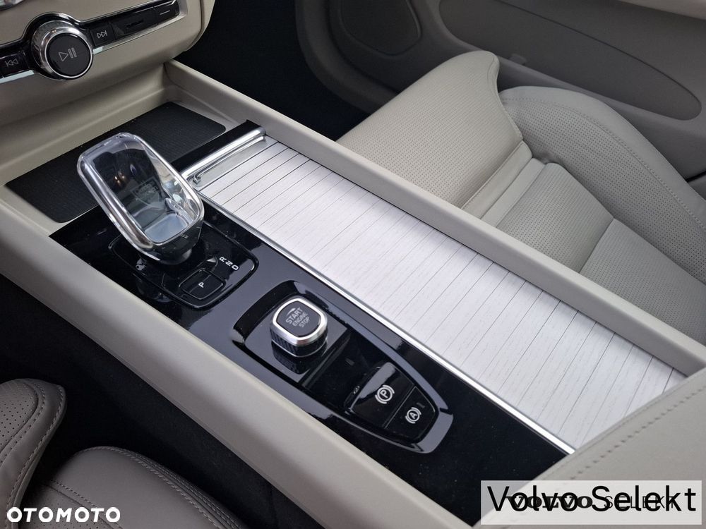 Volvo XC 60 - 34
