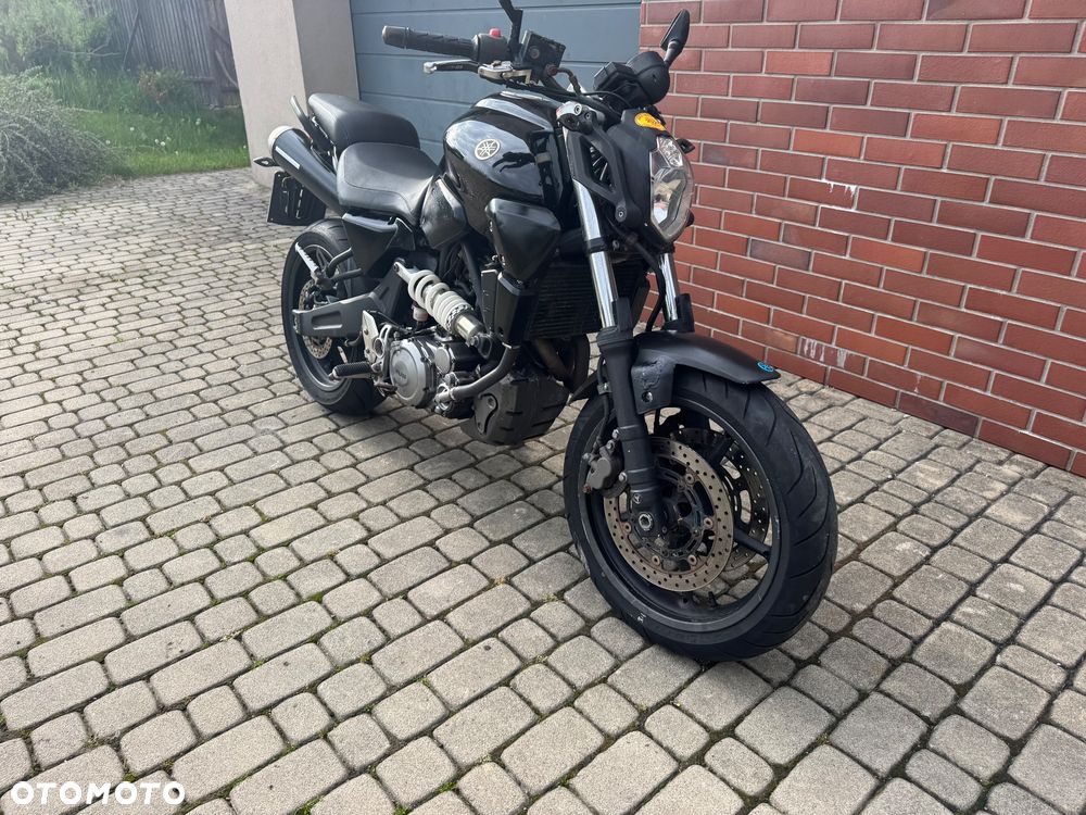 Yamaha MT - 5