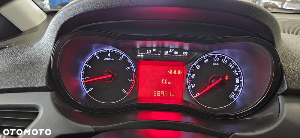 Opel Corsa 1.2 Edition - 10