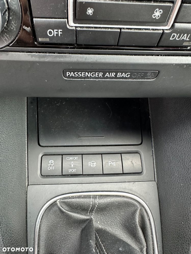 Volkswagen Golf 2.0 TDI GTD - 13