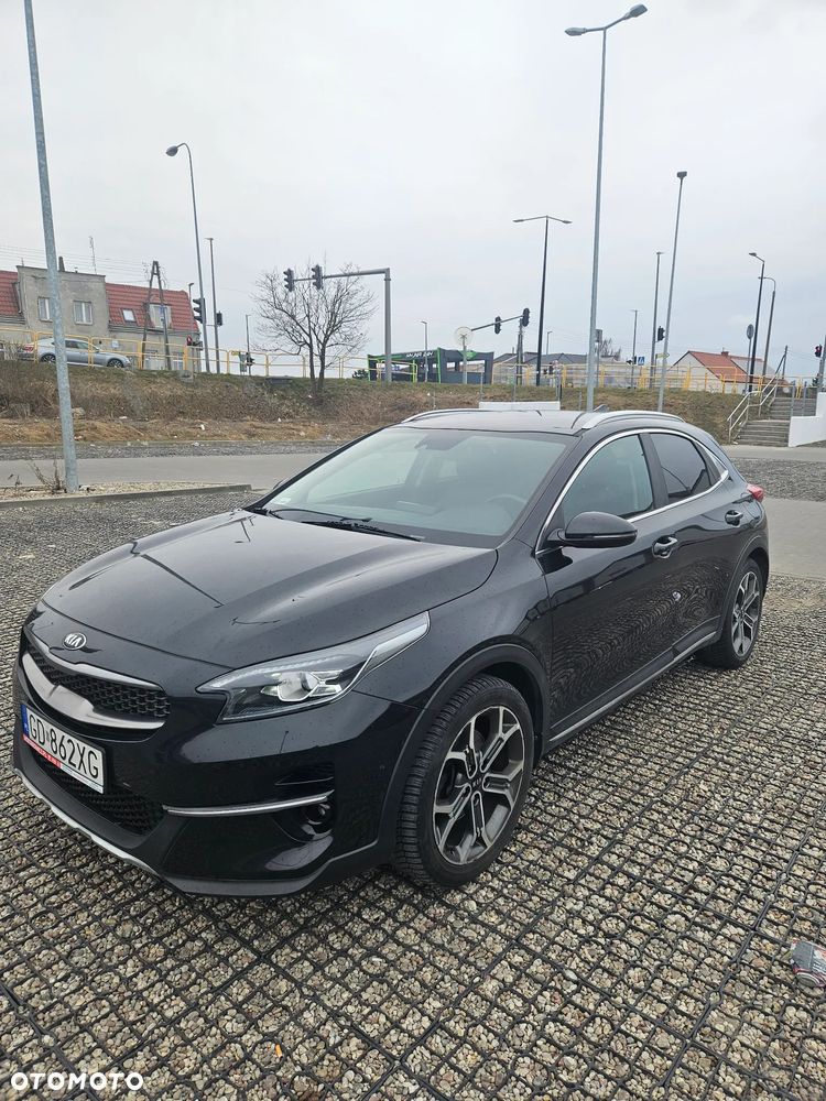 Kia XCeed 1.5 T-GDI M - 3