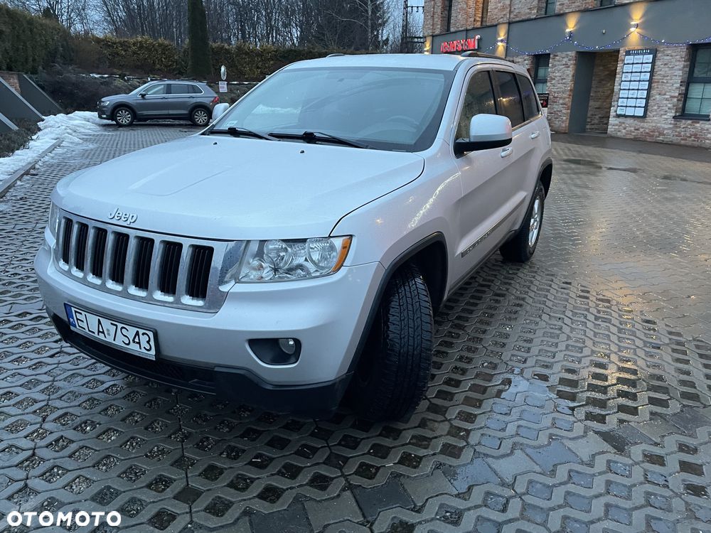 Jeep Grand Cherokee - 12