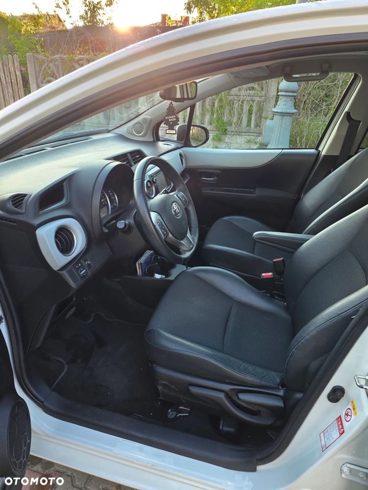 Toyota Yaris 1.5 VVT-i Style - 8