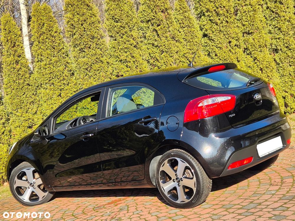 Kia Rio 1.2 Dream-Team Edition - 24