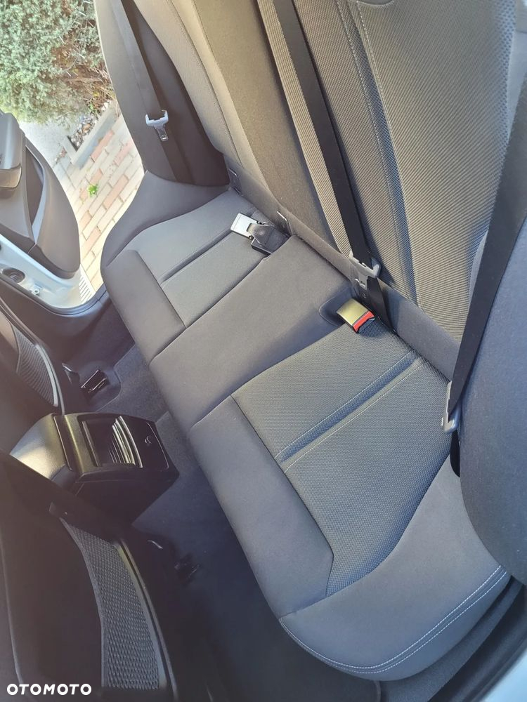 BMW Seria 1 118d Edition Metropolitan - 23