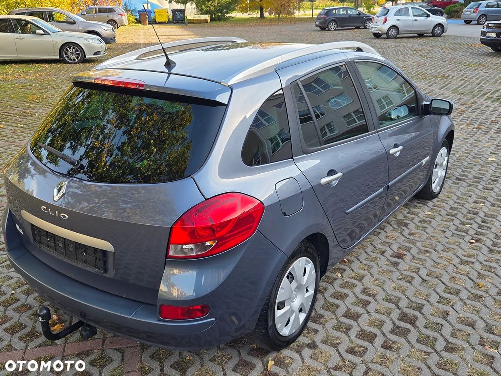 Renault Clio - 20