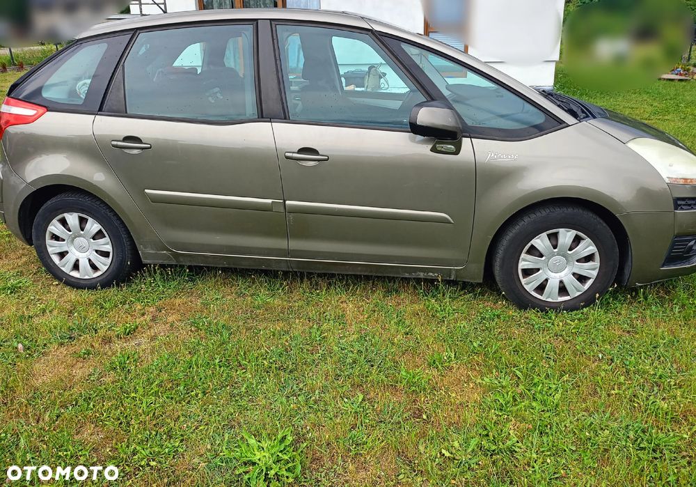 Citroën C4 Picasso 1.8 16V Advance - 2