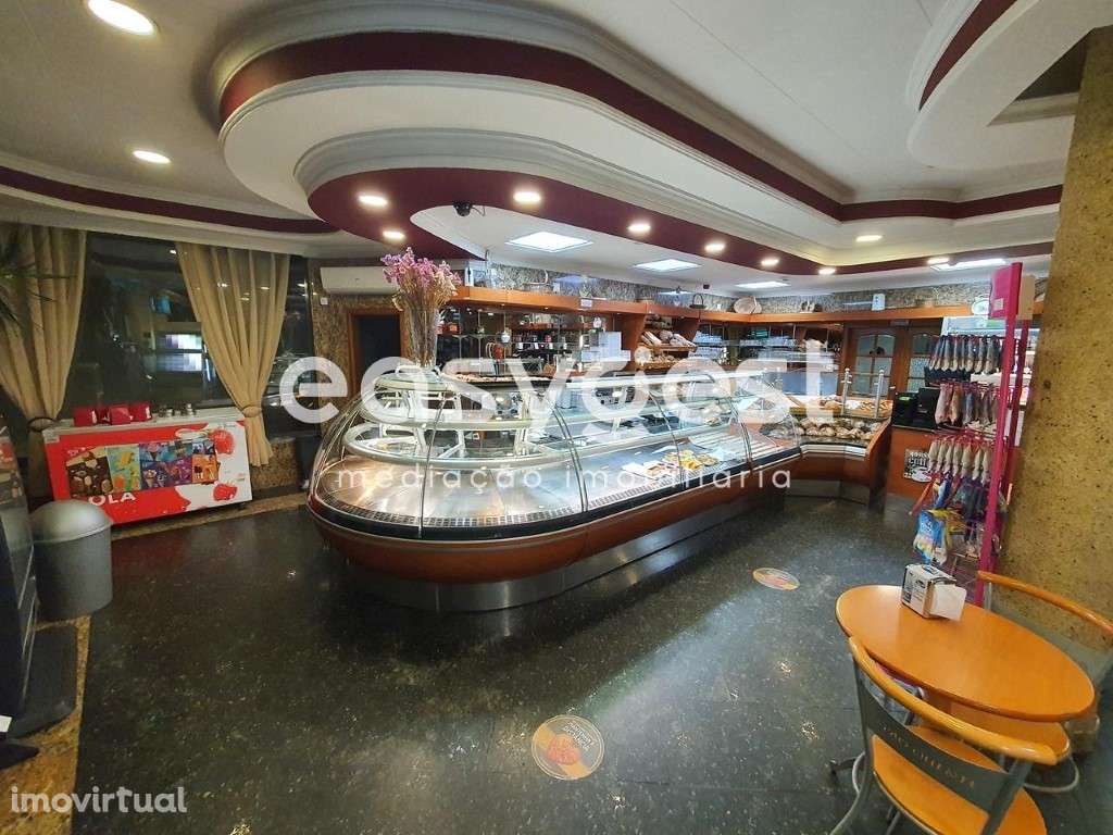 Pastelaria / Padaria conceituada localizada em Sta. Comba Dão - Grande imagem: 5/39