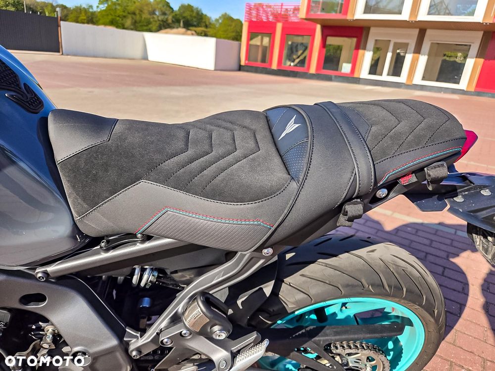 Yamaha MT - 6