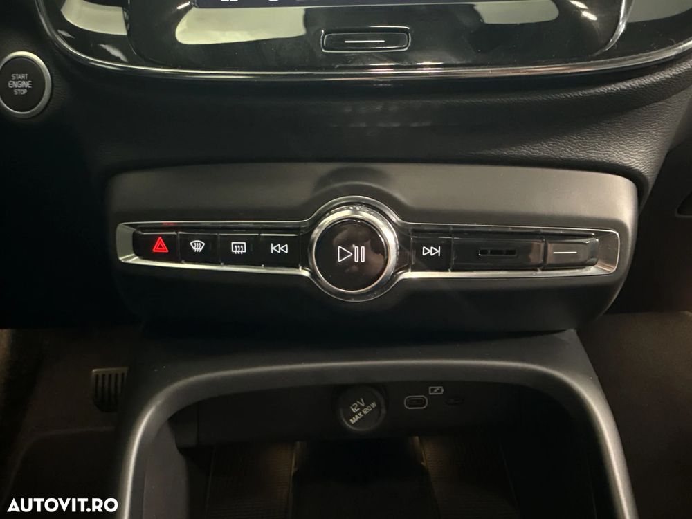 Volvo XC 40 - 17