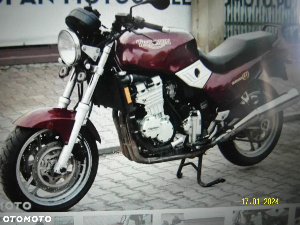 Triumph Trident - 1