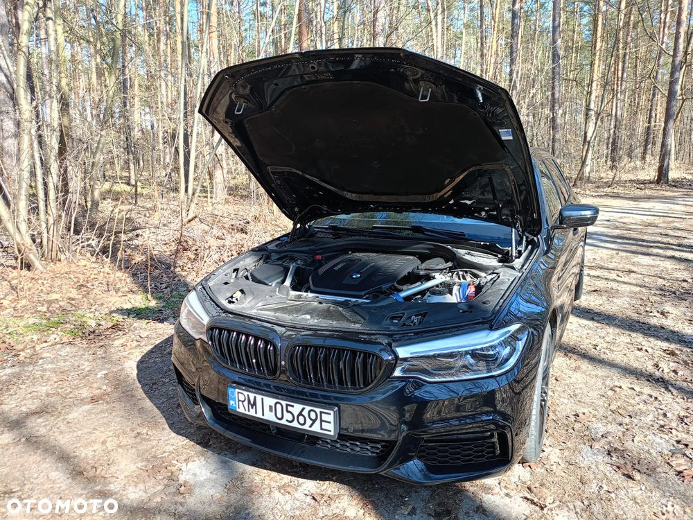 BMW Seria 5 530d xDrive Sport - 14