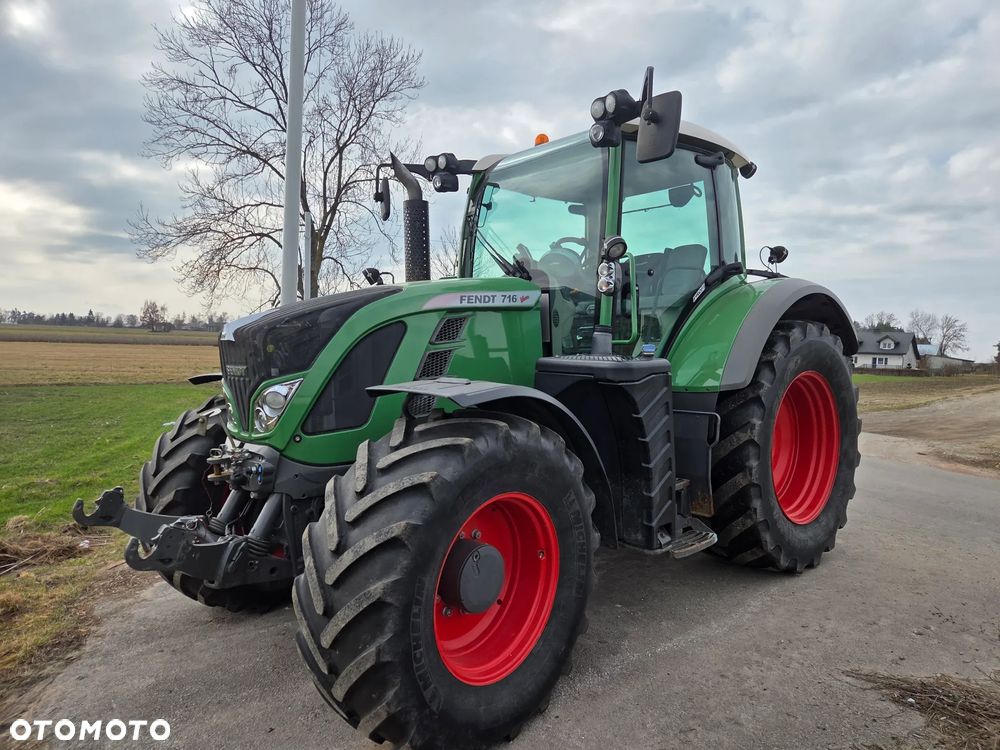Fendt 716 - 12