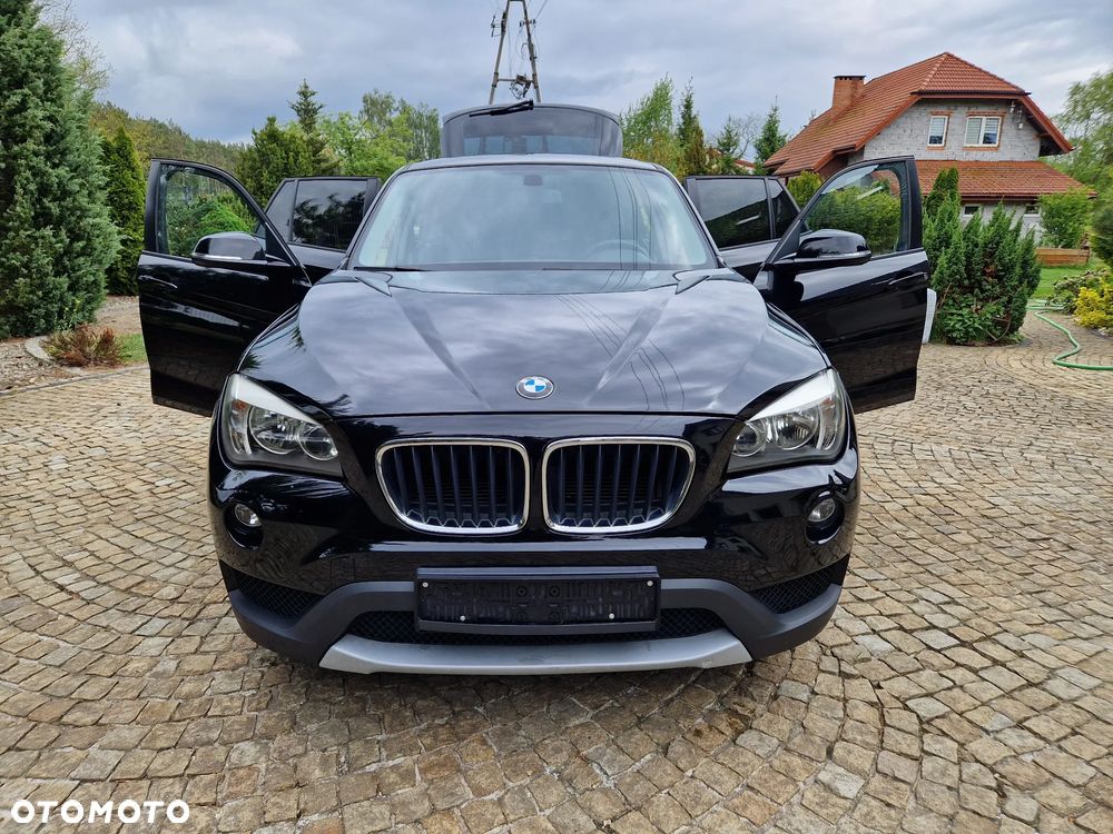 BMW X1 xDrive18d xLine - 8