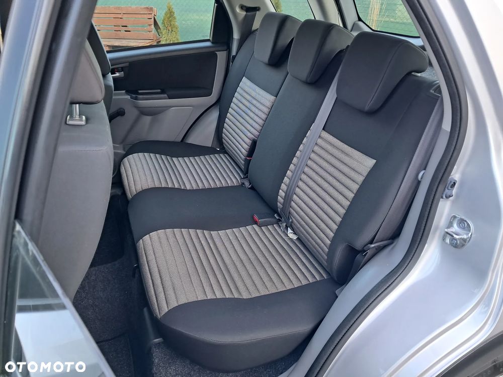 Suzuki SX4 - 15