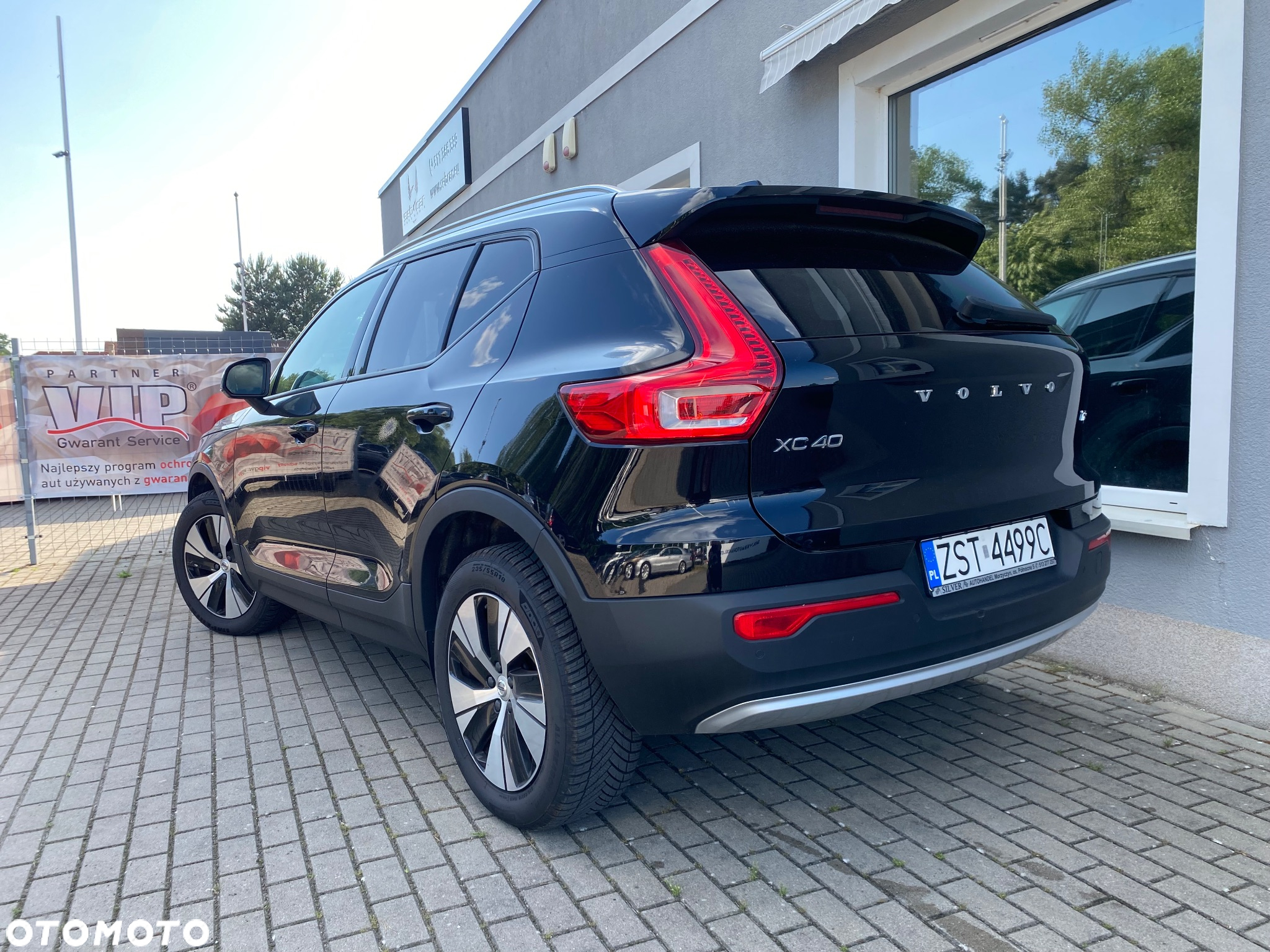 Volvo XC 40 - 18