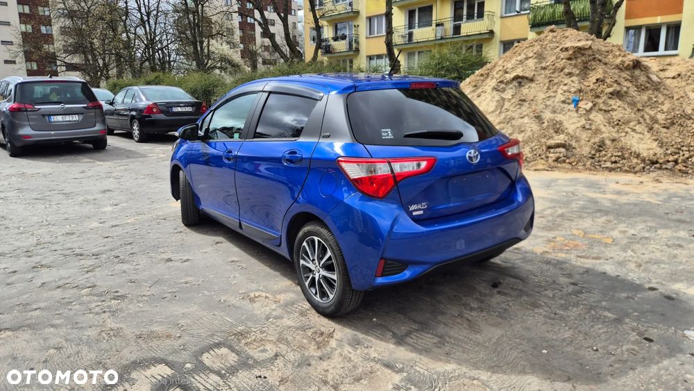 Toyota Yaris 1.5 20th Anniversary - 4