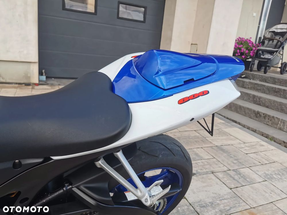 Suzuki GSX-R - 8