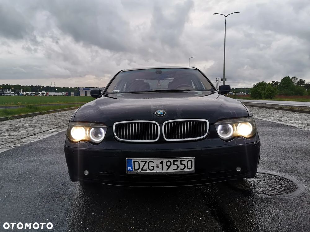 BMW Seria 7 - 8