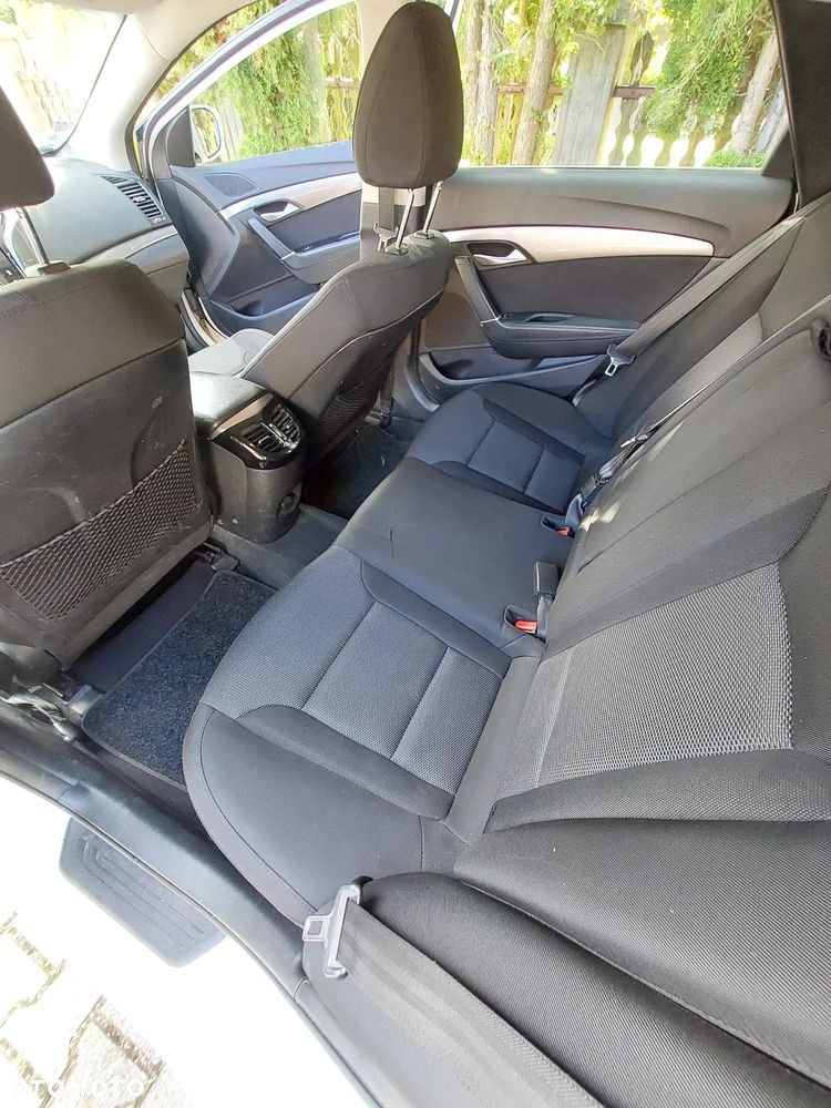 Hyundai i40 Kombi 1.6 Classic - 24