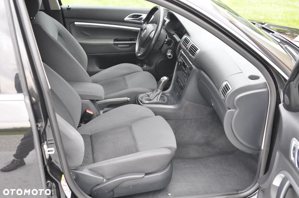 Skoda Superb - 25