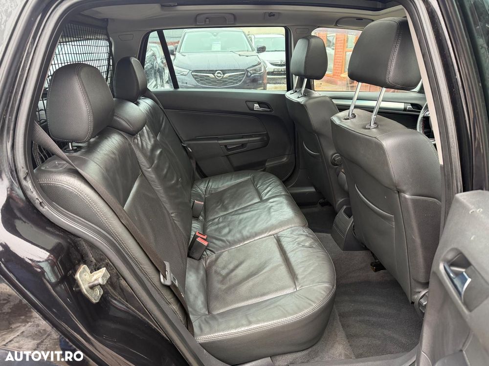 Opel Astra 1.7 CDTI DPF Cosmo - 25