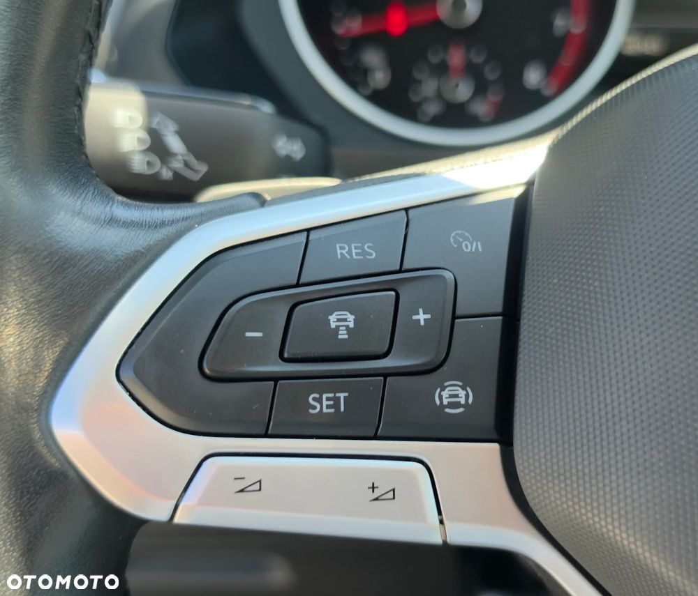 Volkswagen Tiguan 1.5 TSI EVO Life DSG - 25