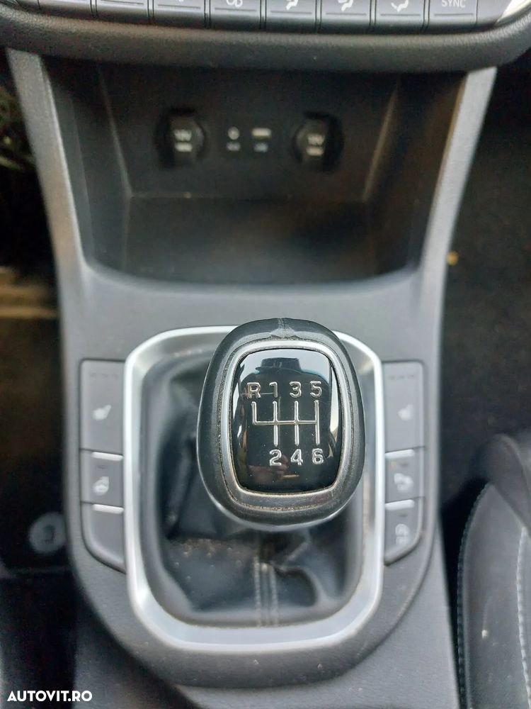 Hyundai i30 Kombi 1.0 T-GDI Premium - 15