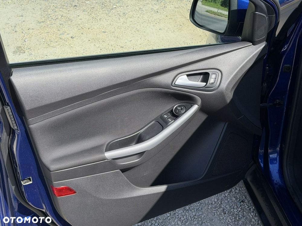 Ford Focus - 10