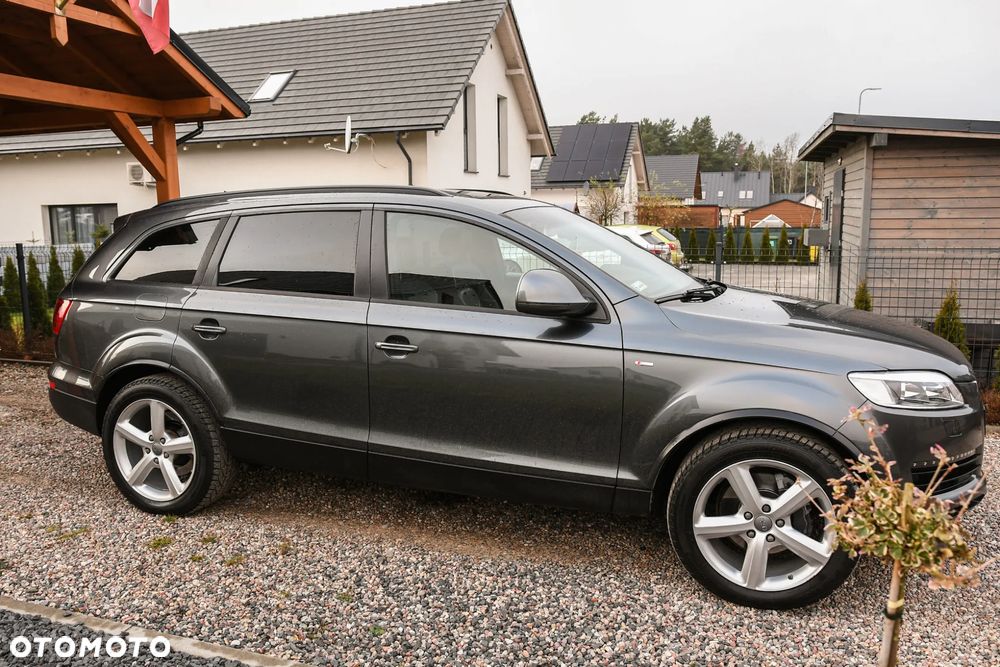 Audi Q7 - 4