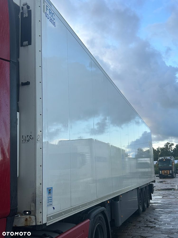 Schmitz Cargobull SCB - 2