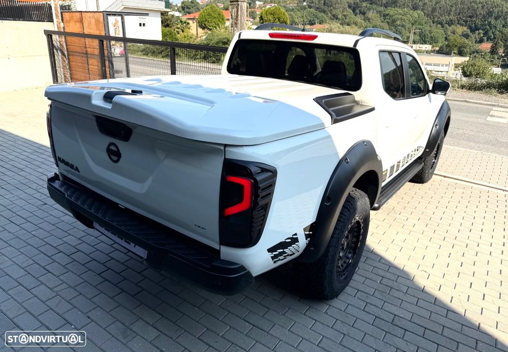 Nissan Navara 2.3 dCi CD 4WD N-Guard Auto - 23