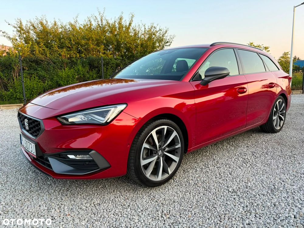Seat Leon 1.5 eTSI OPF DSG FR - 4