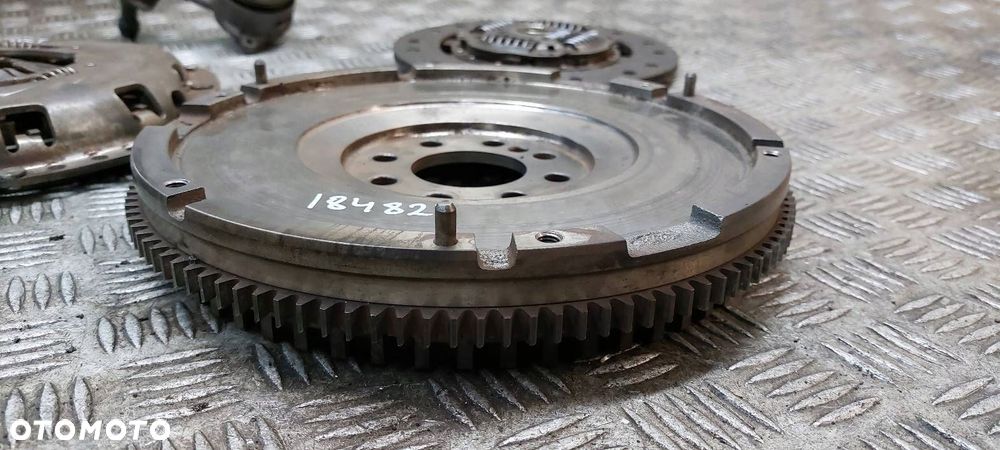 KOMPLETNE SZTYWNE SPRZĘGŁO TARCZA DOCISK  FORD TRANSIT V DOKA 2.2 TDCI - 8