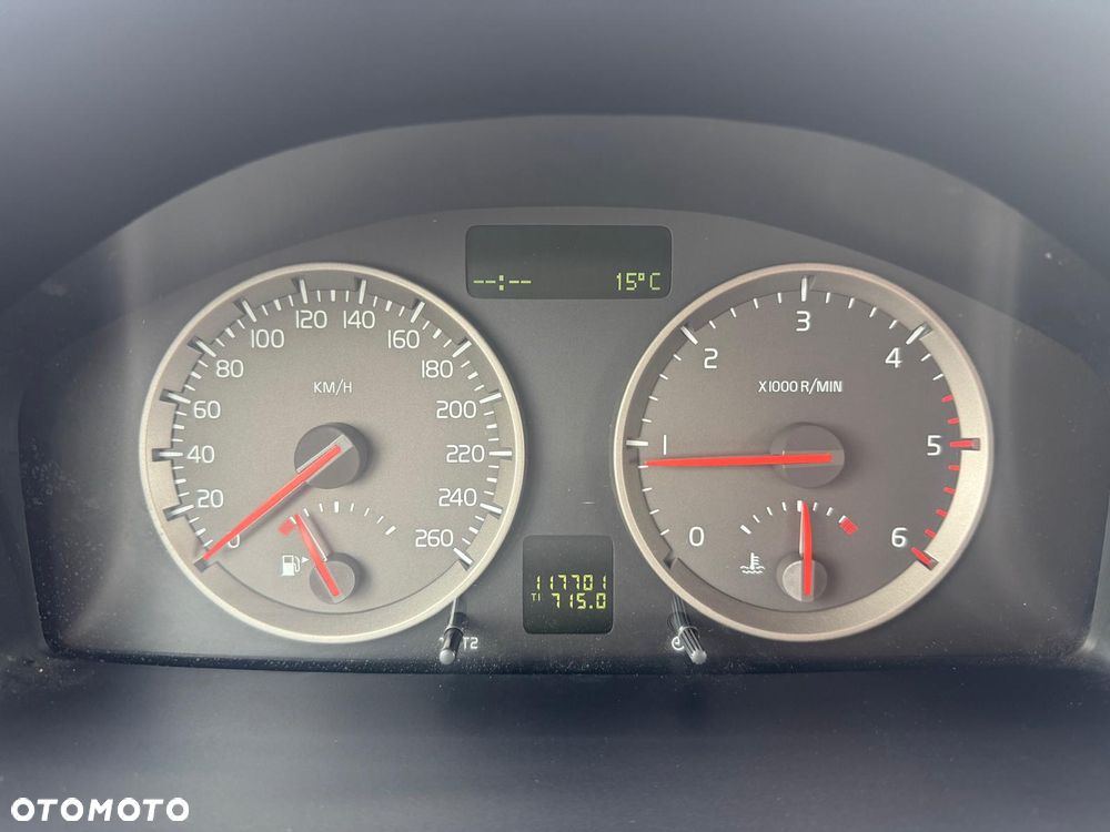 Volvo C30 2.0D - 10