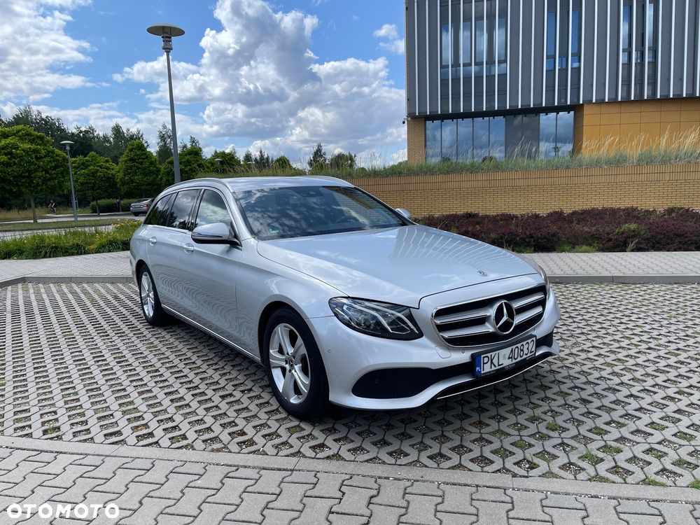 Mercedes-Benz Klasa E 220 d 9G-TRONIC Avantgarde - 2