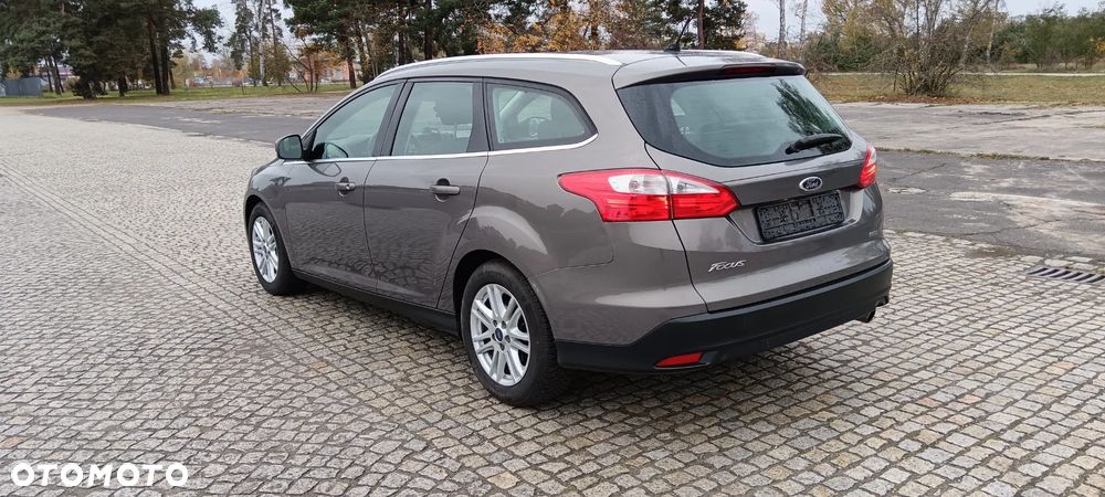 Ford Focus - 6