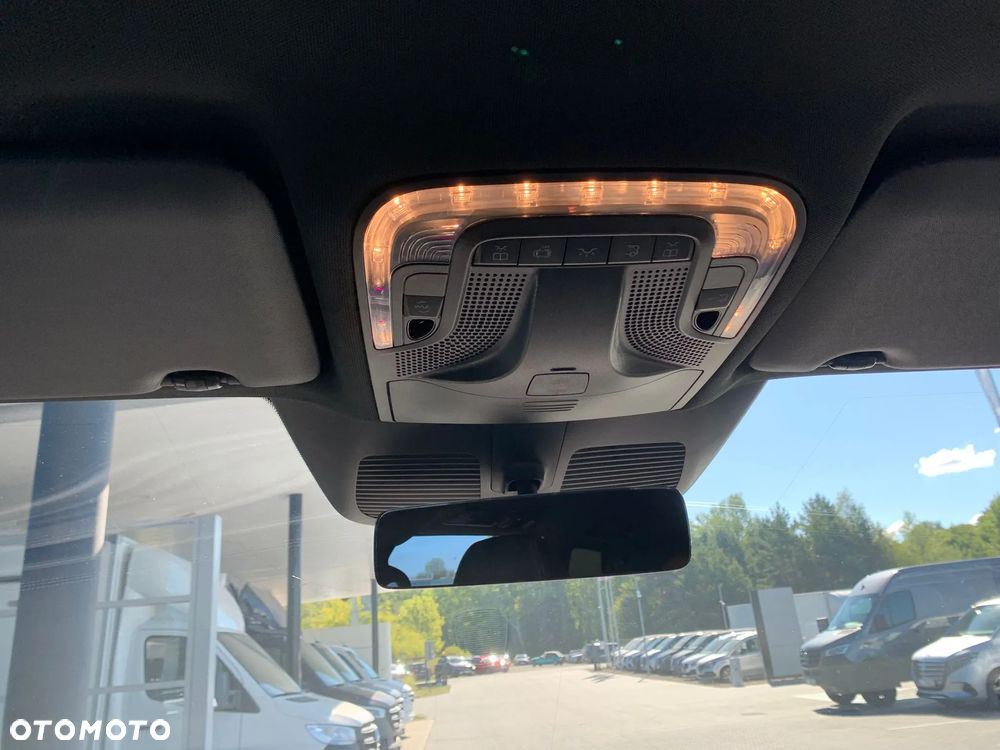 Mercedes-Benz Klasa V 300 d 4-Matic 9G-Tronic Avantgarde (d³ugi) - 15