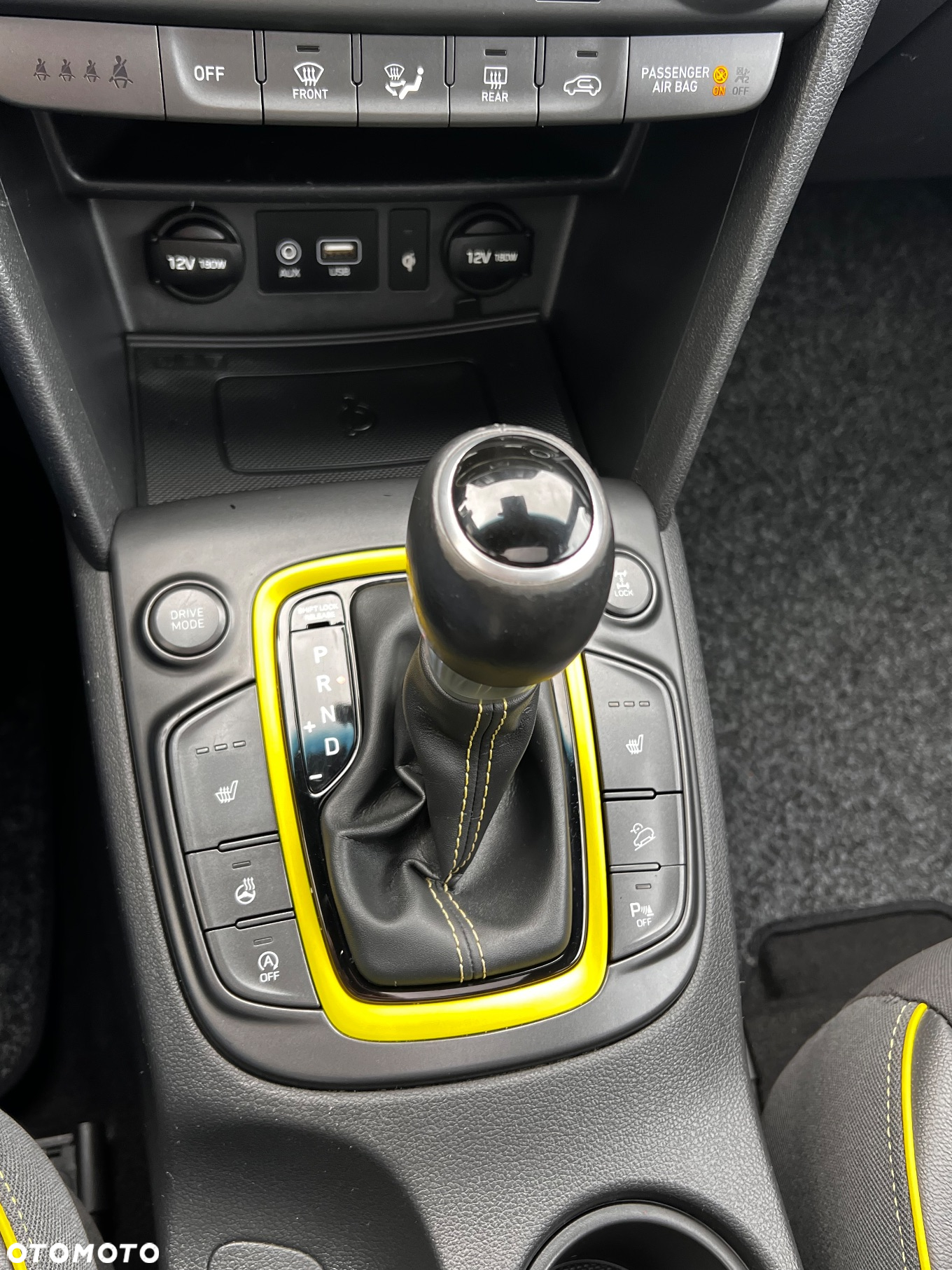 Hyundai Kona 1.6 T-GDI DCT 4WD Unique - 28