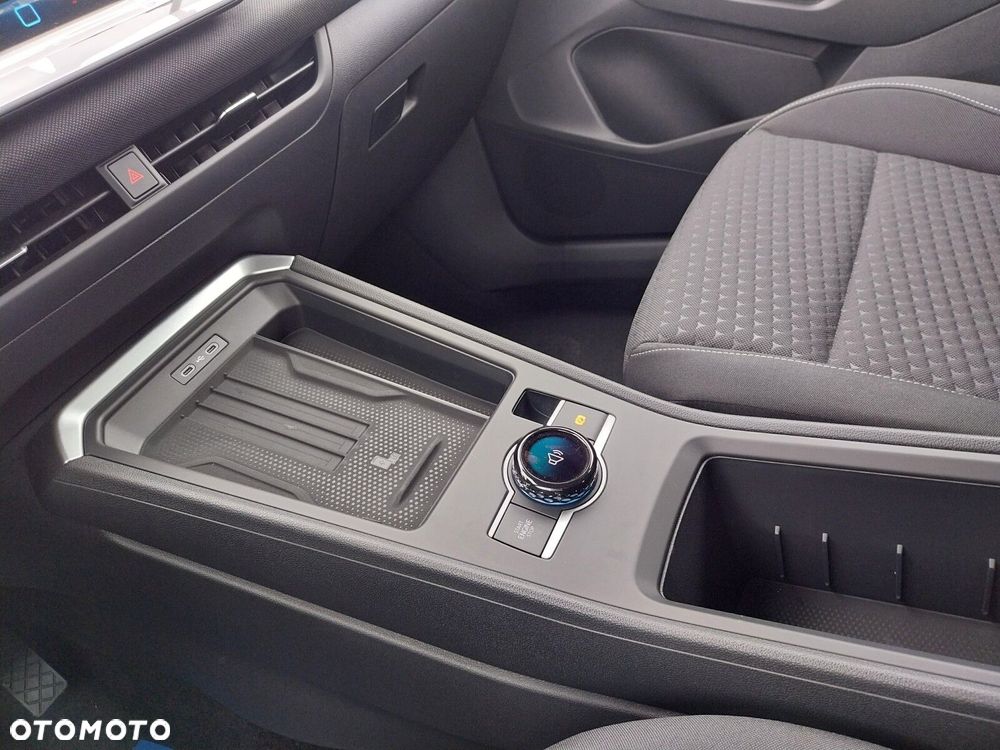 Volkswagen T-Roc - 15