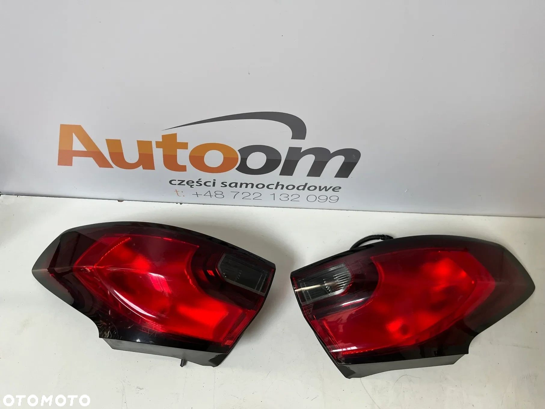 OPEL ZAFIRA C LAMPY TYŁ 39033312 39033313 16r - 1