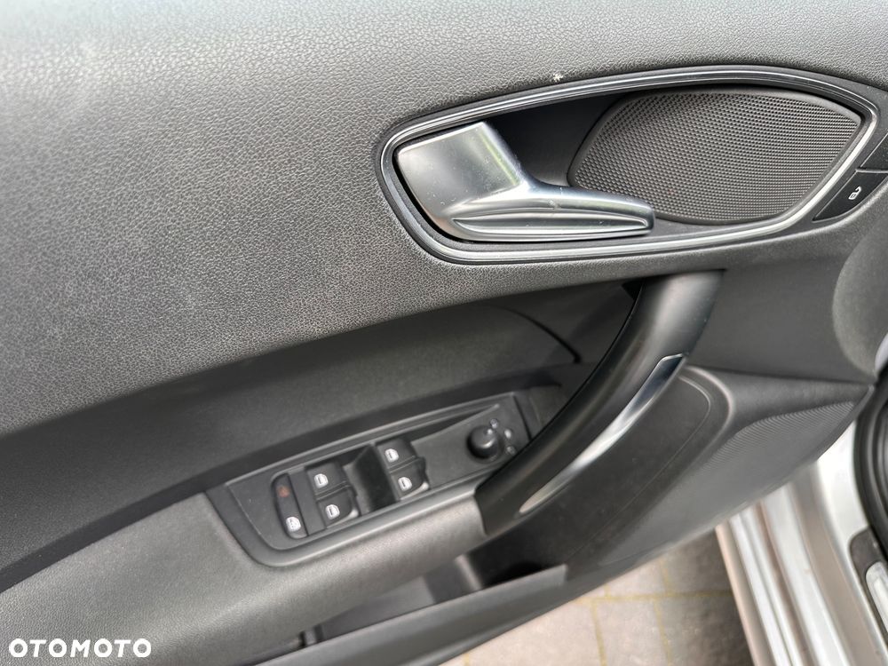 Audi A1 Sportback 1.4 TFSI cylinder on demand S tronic S line edition m S line Sportpaket - 12