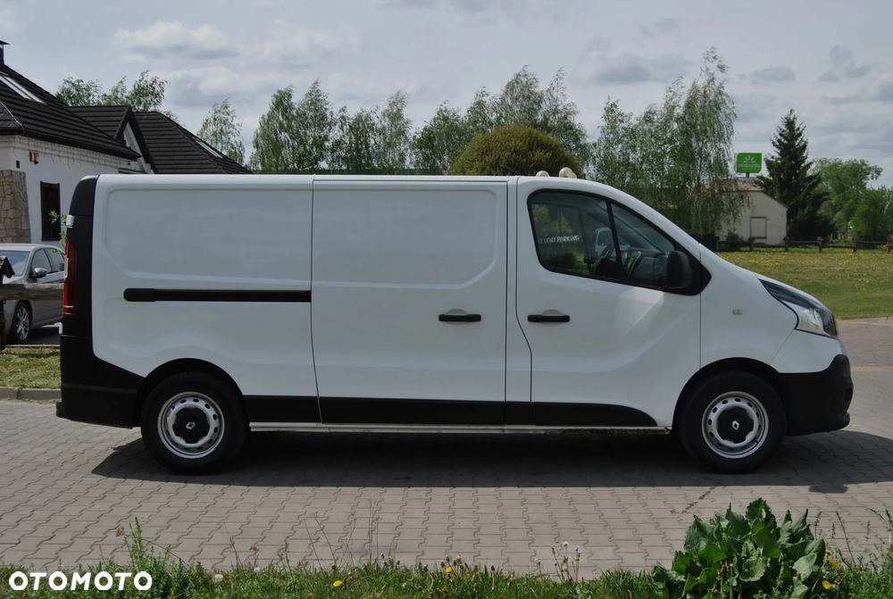 Renault Trafic - 15
