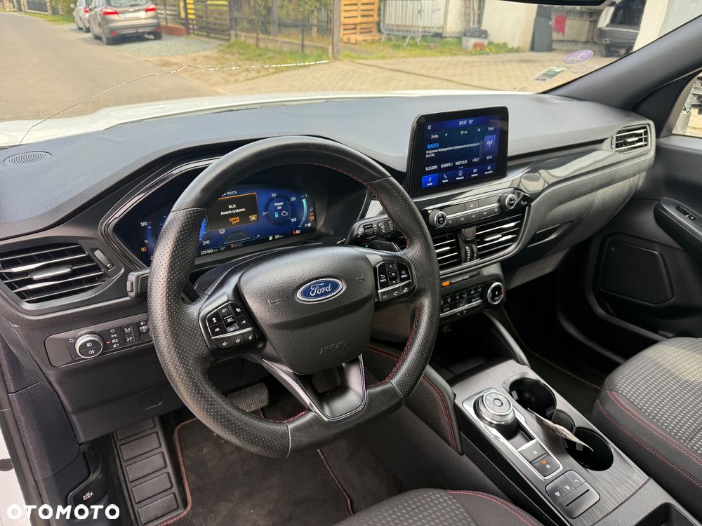 Ford Kuga 2.5 FHEV FWD ST-Line - 21
