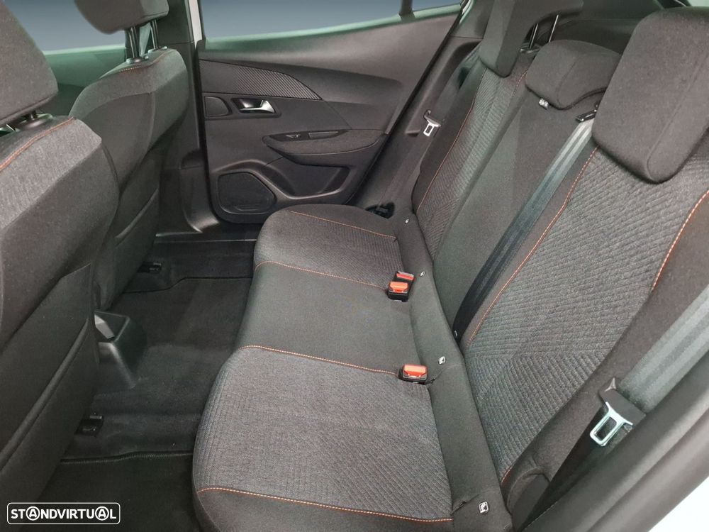 Peugeot 2008 1.2 PureTech Style — fotografia 14