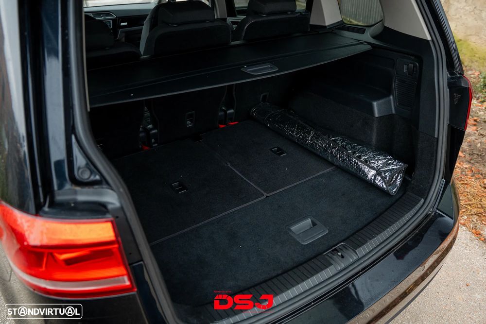 VW Touran 1.6 TDI Highline - 6