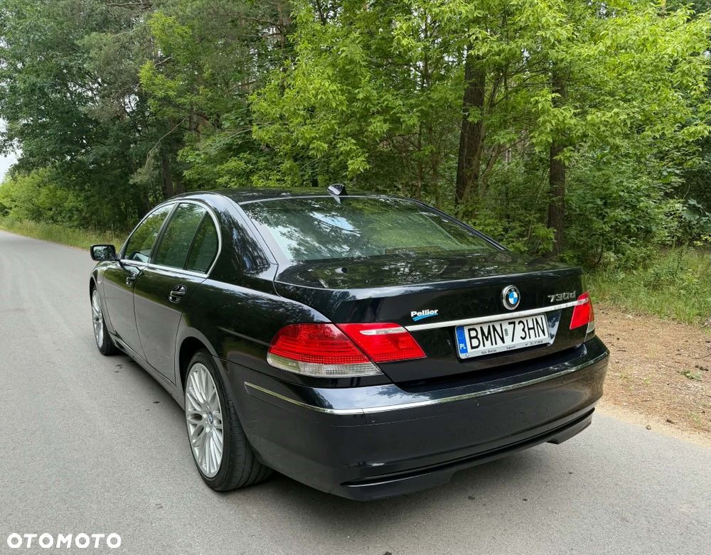 BMW Seria 7 - 1