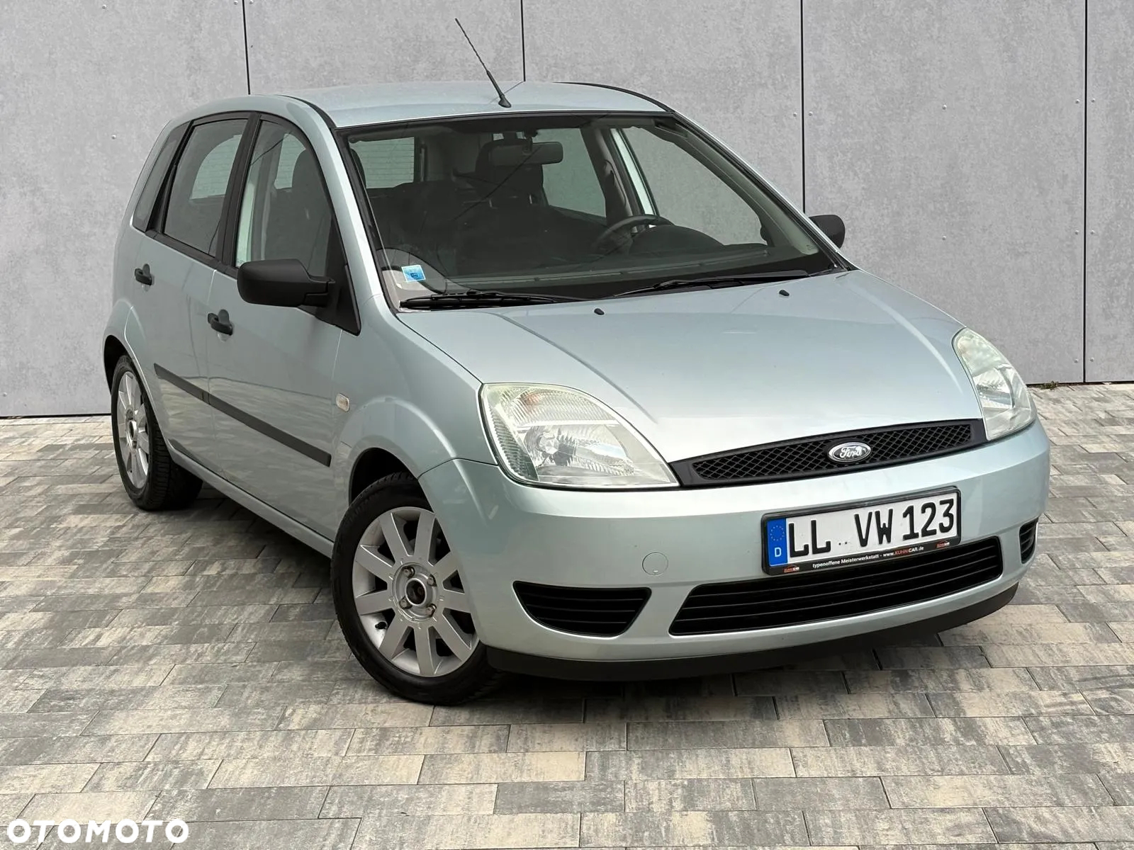 Ford Fiesta 1.3 Ghia - 7